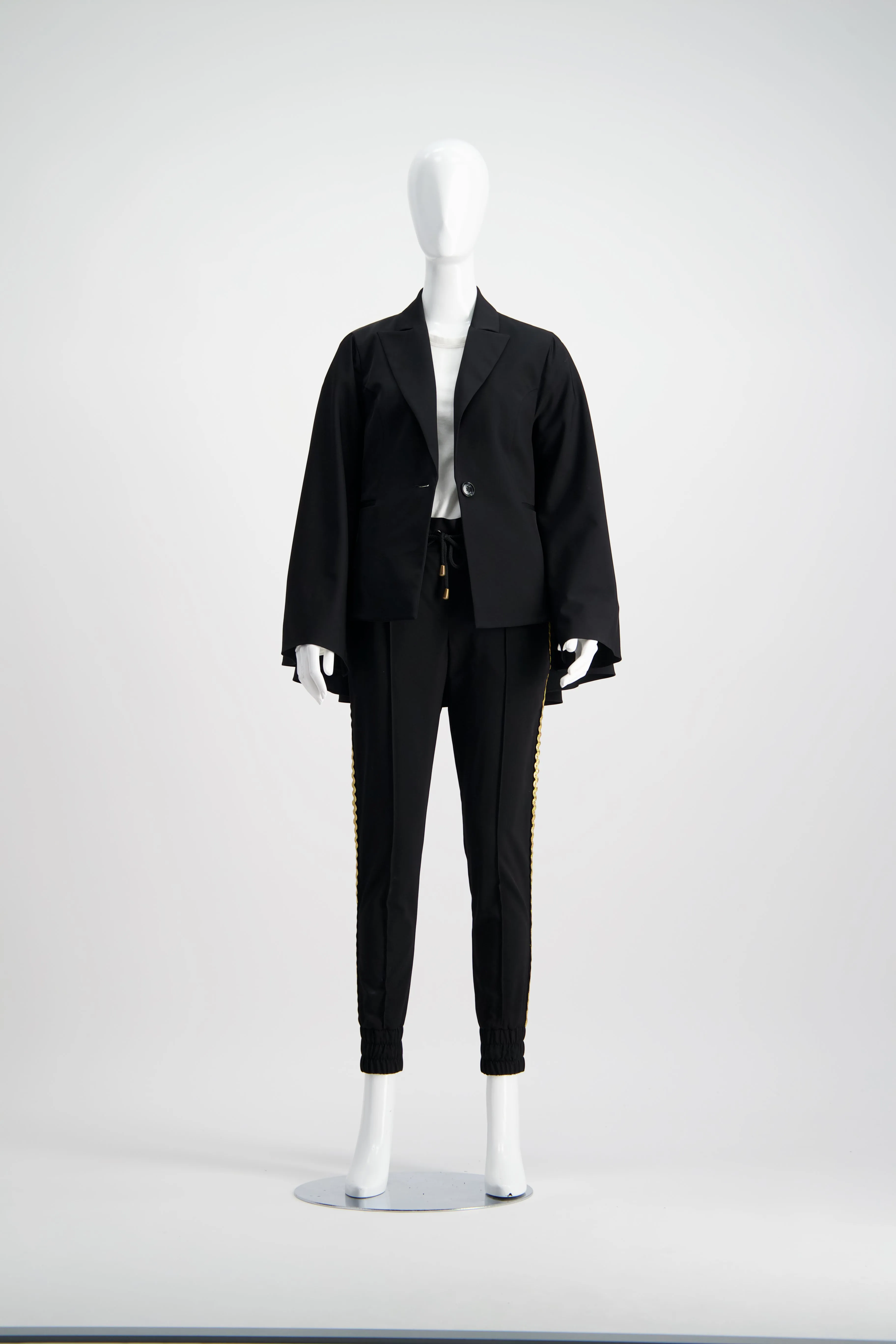 WORLD 4506 The Bat-Girl Blazer Black