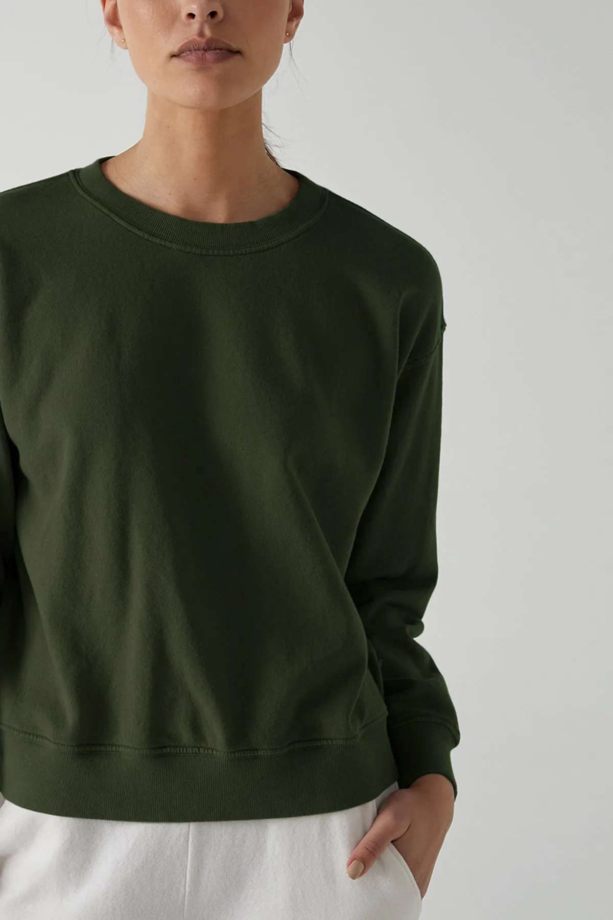 YNEZ SWEATSHIRT